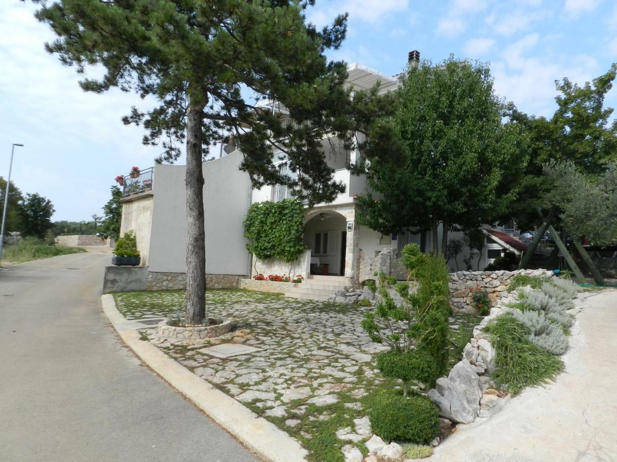 Apartmani Lucija Jurkovic Malinska Dış mekan fotoğraf