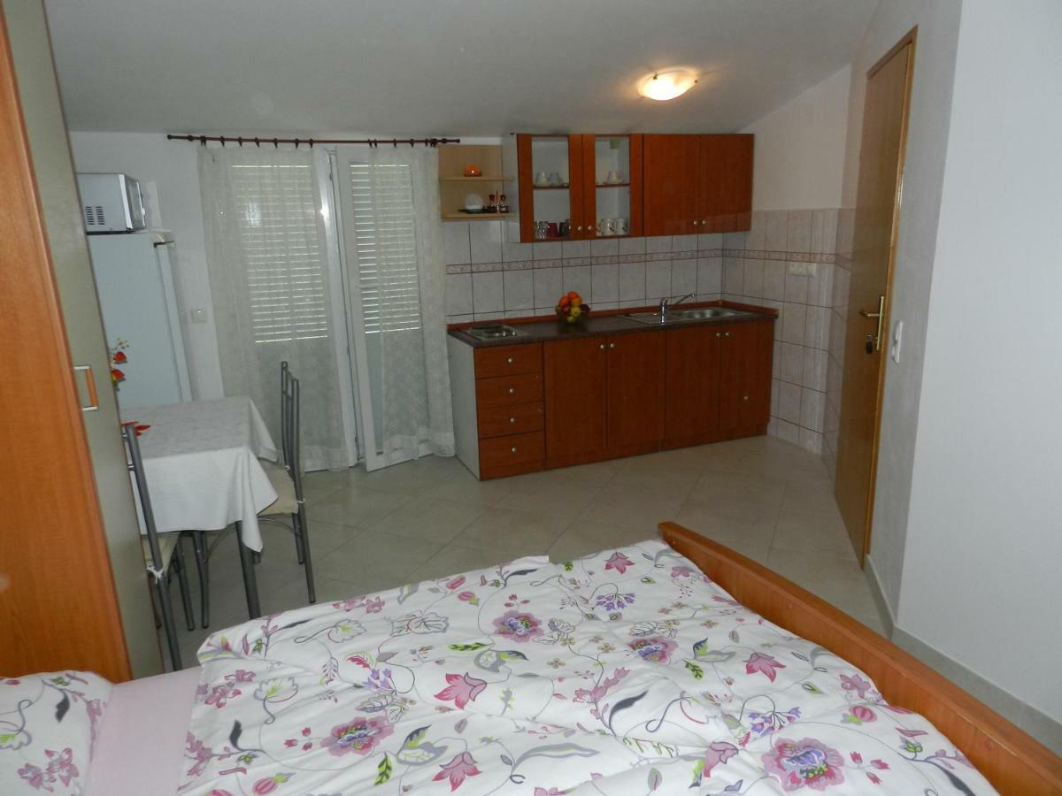 Apartmani Lucija Jurkovic Malinska Dış mekan fotoğraf